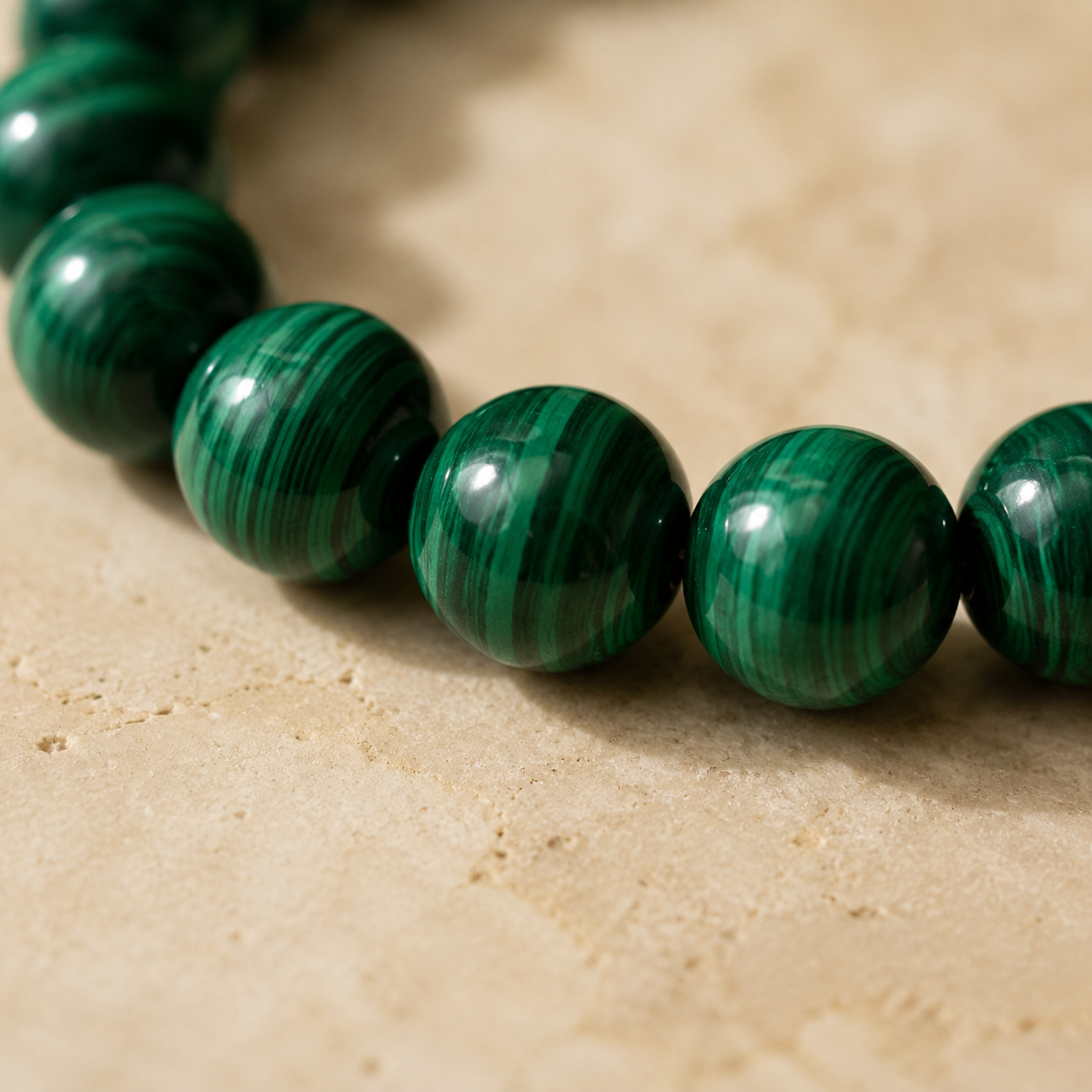 Natural malachite bead macro banding Taeshine